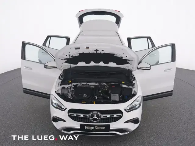 Mercedes-Benz GLA 200