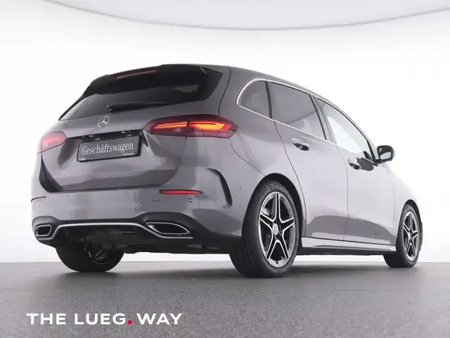 Mercedes-Benz B 220