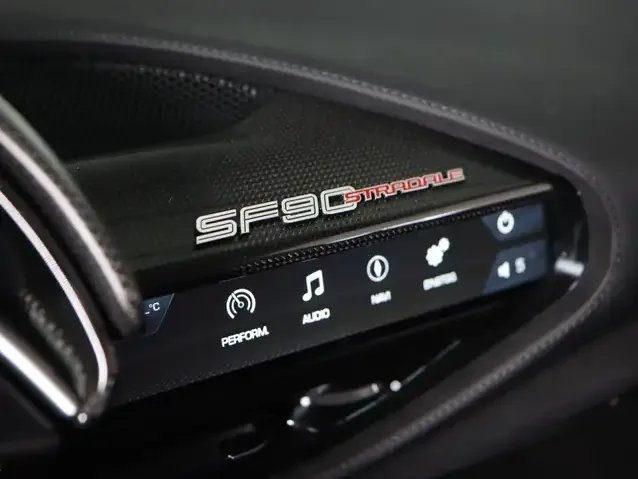Ferrari SF90 Stradale