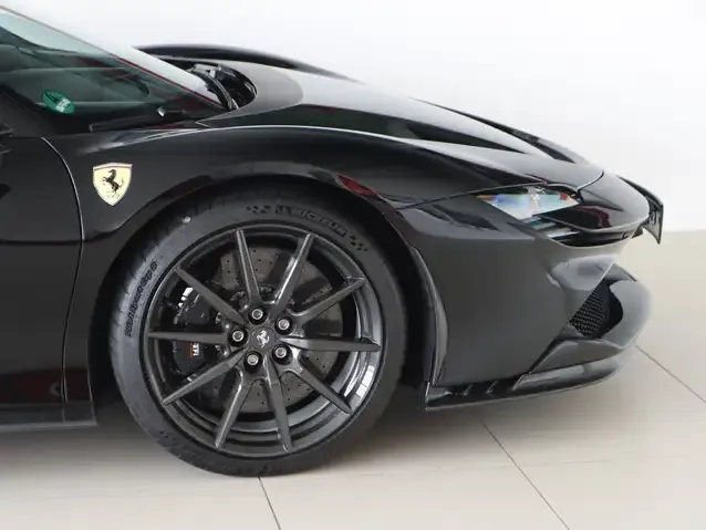 Ferrari SF90 Stradale