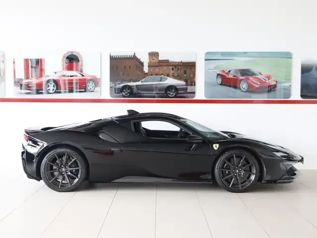 Ferrari SF90 Stradale