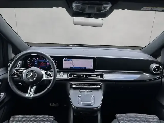 Mercedes-Benz V 250