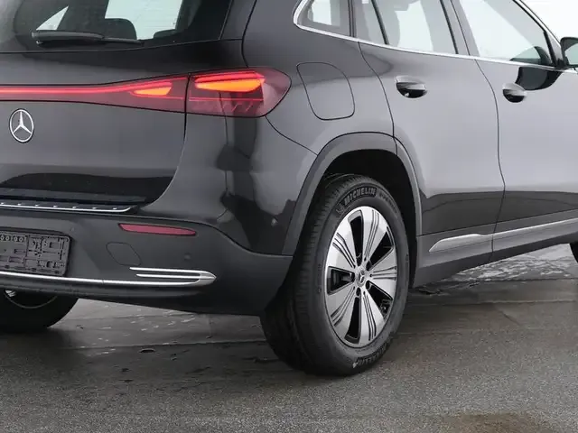 Mercedes-Benz EQA 250