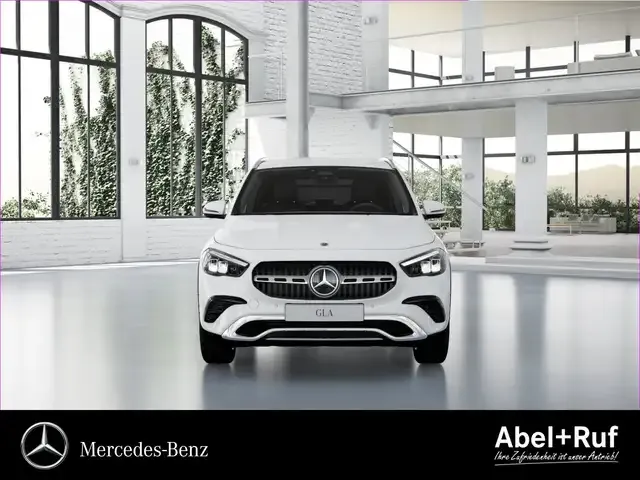 Mercedes-Benz GLA 250