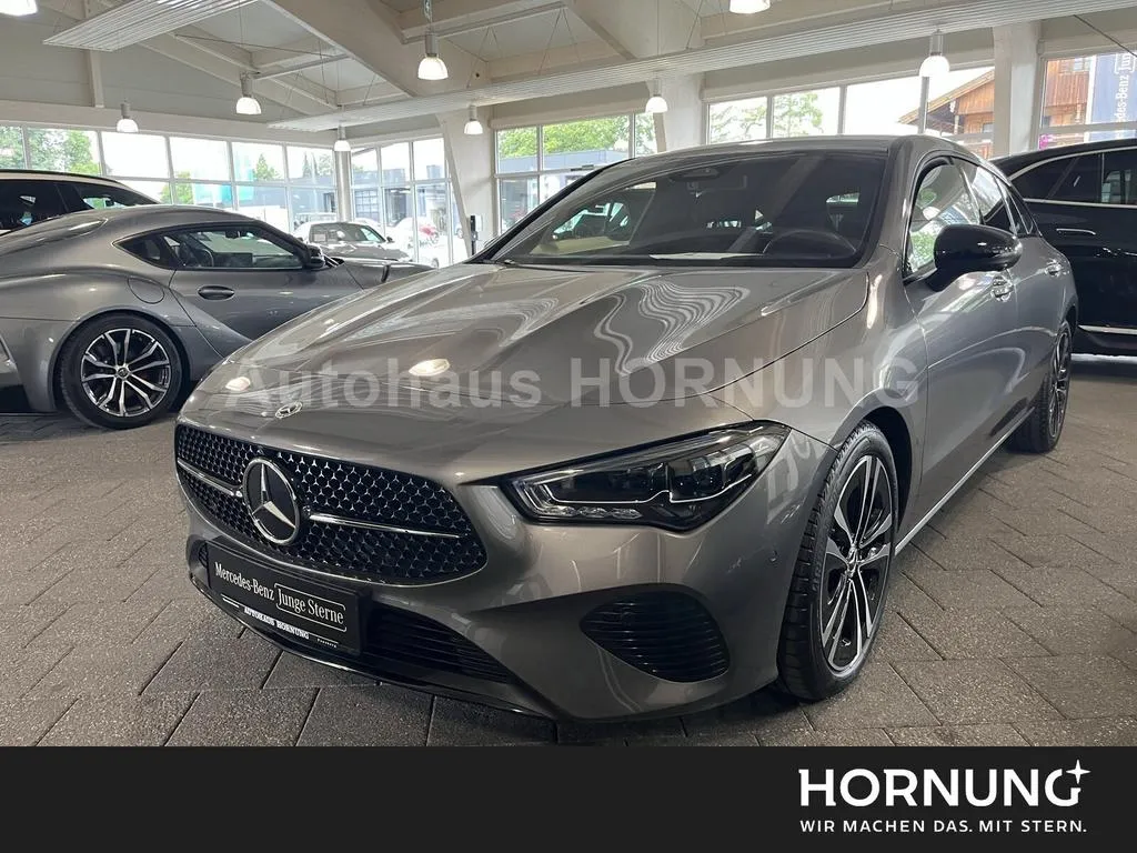 Mercedes-Benz CLA 180