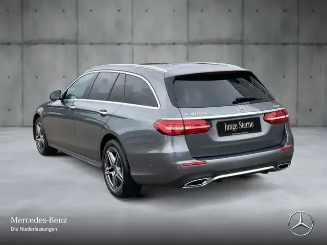 Mercedes-Benz E 300