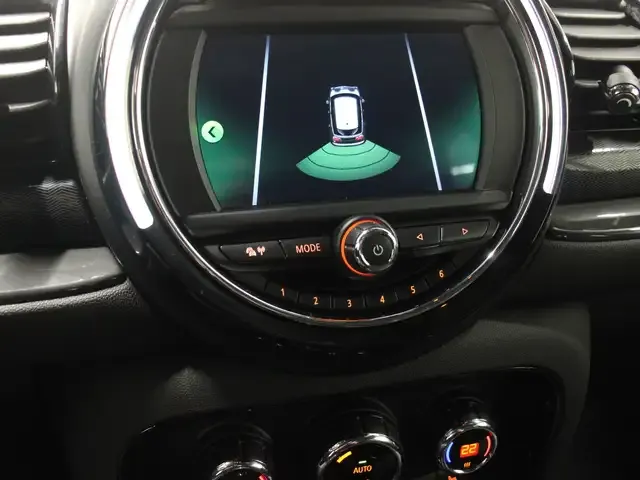 MINI One Clubman