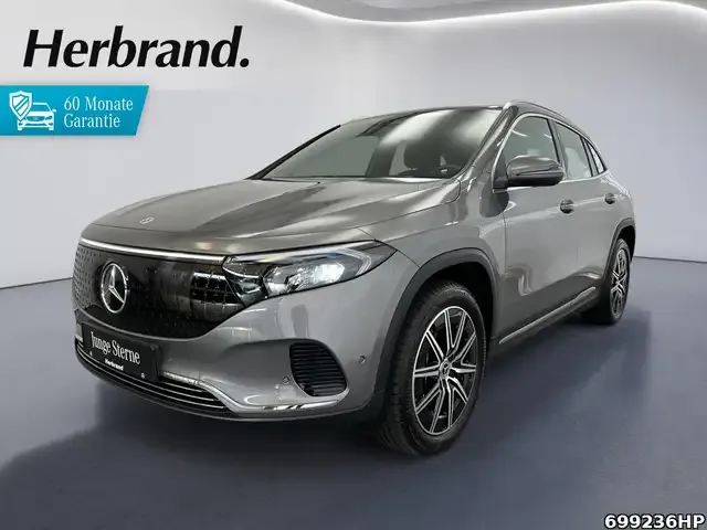 Mercedes-Benz EQA 300