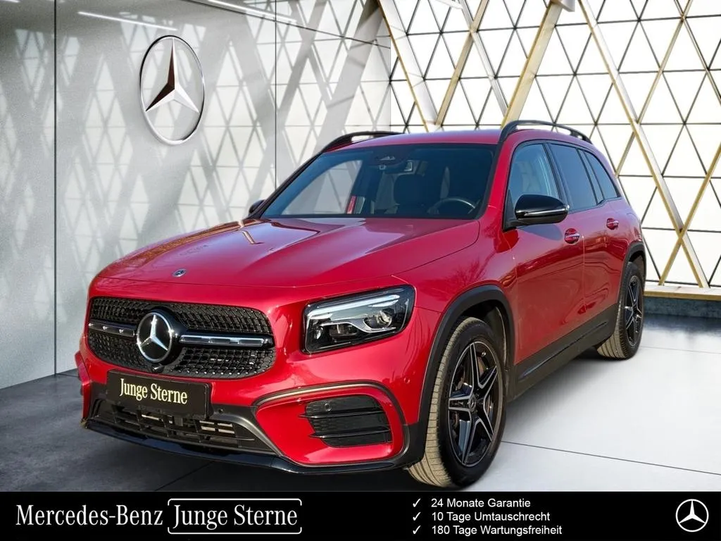 Mercedes-Benz GLB 200