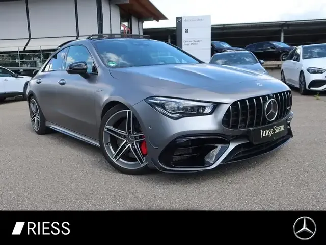 Mercedes-Benz CLA 45 AMG