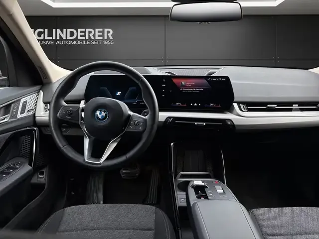 BMW iX2