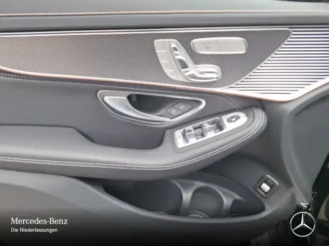Mercedes-Benz EQC 400