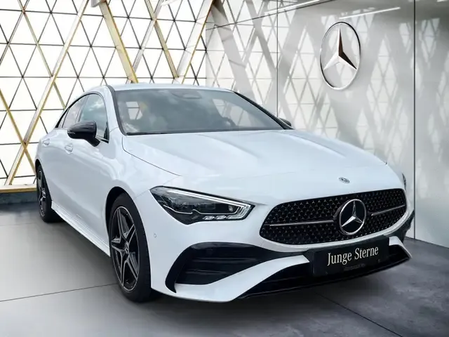 Mercedes-Benz CLA 200