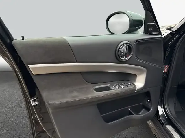 MINI Cooper SE Countryman