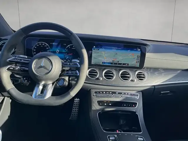 Mercedes-Benz E 63 AMG