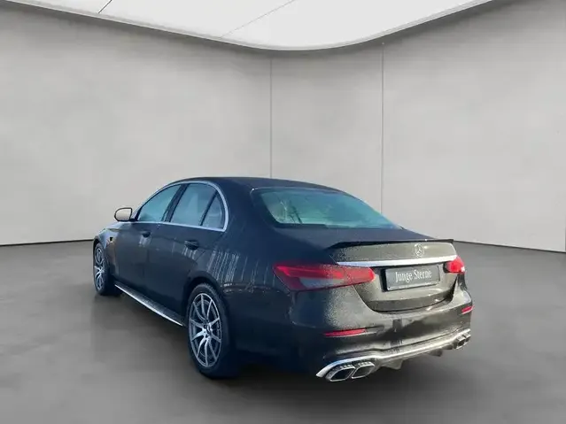 Mercedes-Benz E 63 AMG