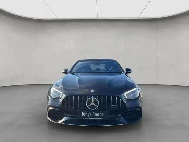 Mercedes-Benz E 63 AMG