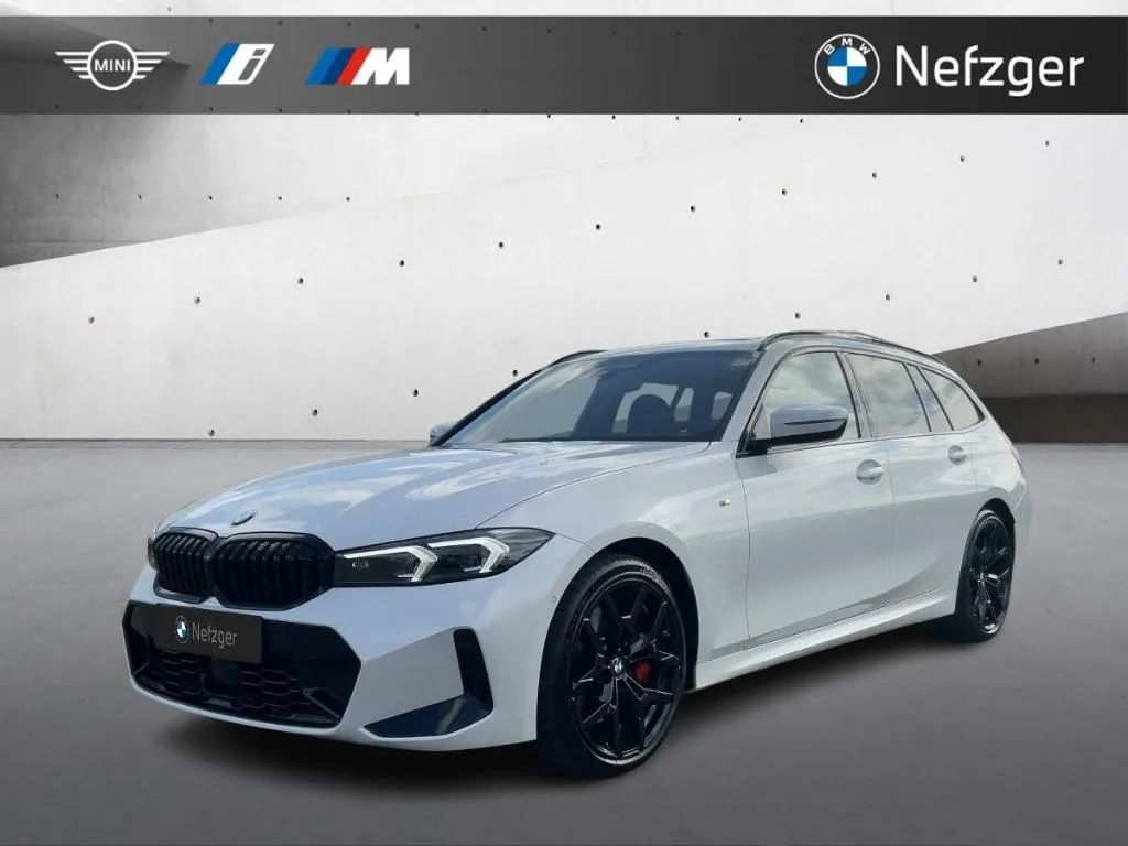 BMW 330