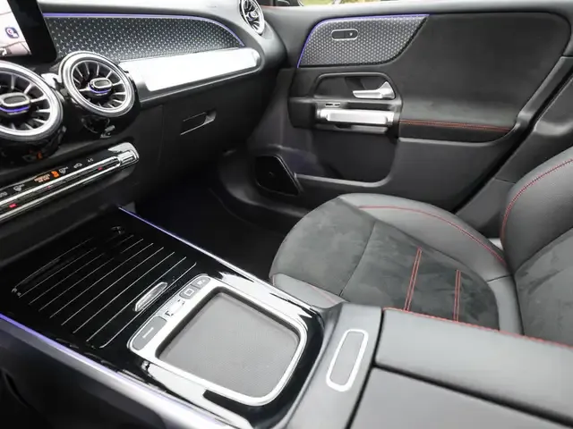 Mercedes-Benz GLB 250