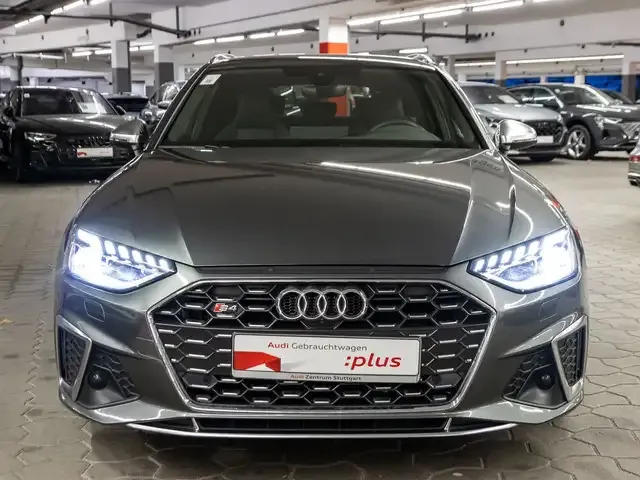 Audi S4