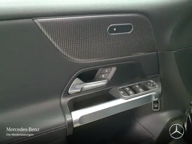 Mercedes-Benz Sonstiges