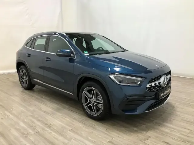 Mercedes-Benz GLA 250