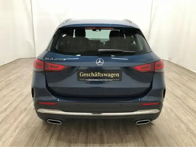 Mercedes-Benz GLA 250