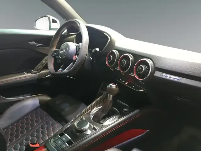 Audi TT RS