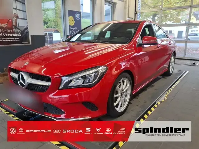 Mercedes-Benz CLA 180