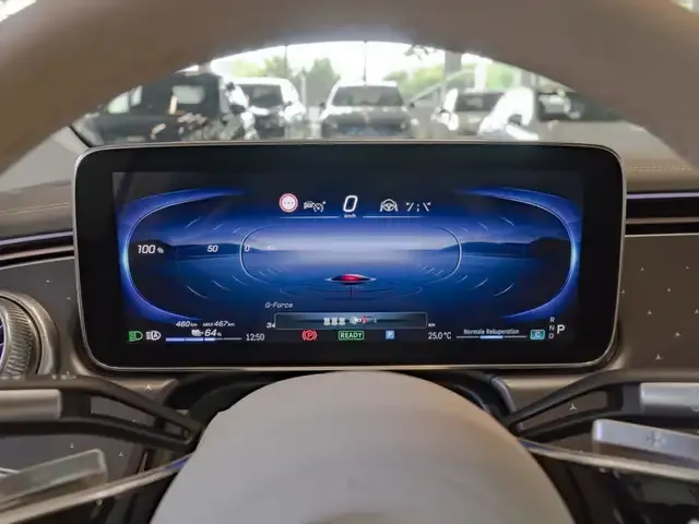 Mercedes-Benz EQS
