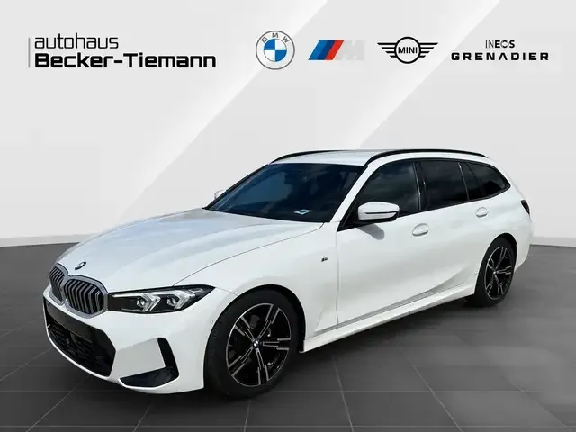 BMW 320
