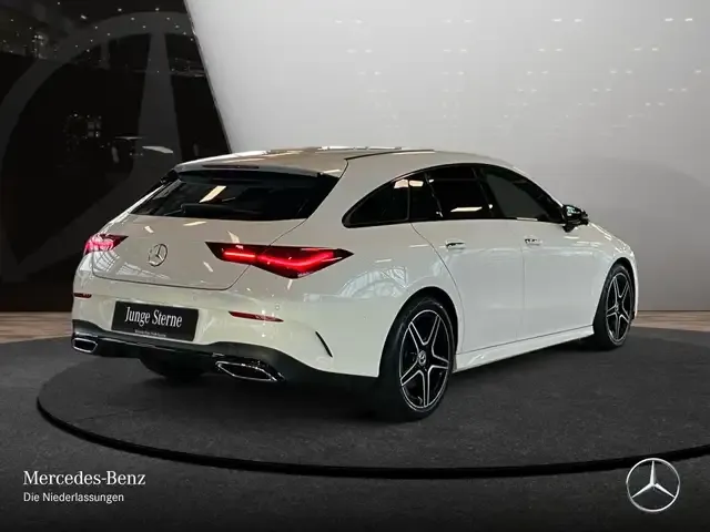 Mercedes-Benz CLA 220