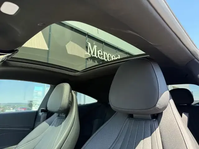 Mercedes-Benz CLE 300