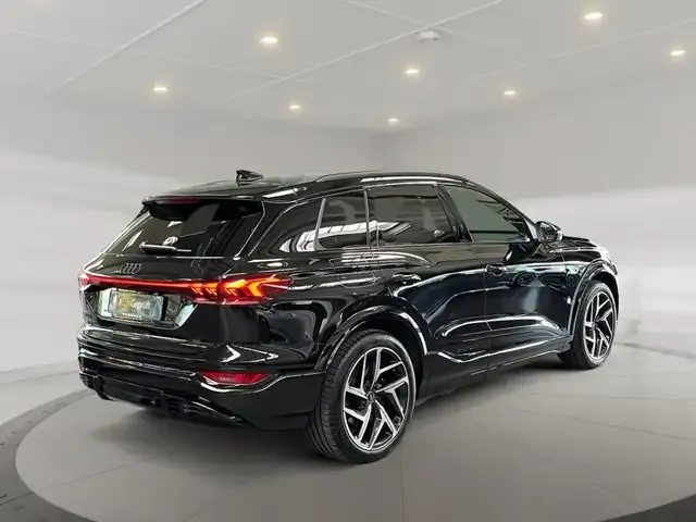 Audi SQ6
