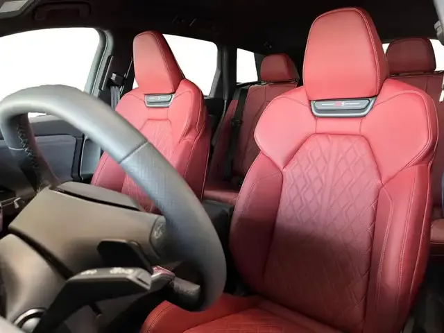 Audi SQ6