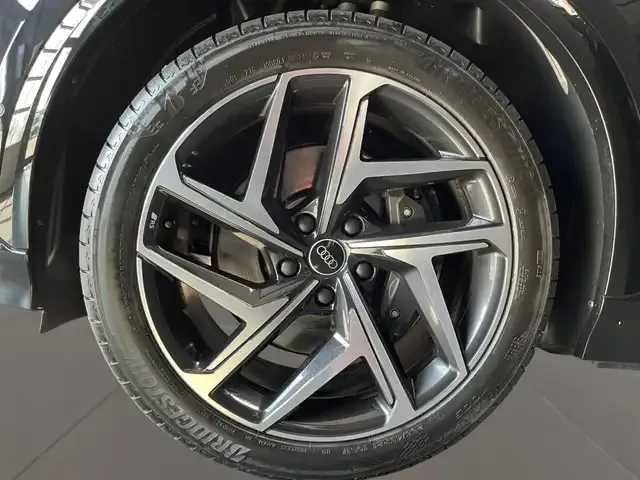 Audi SQ6
