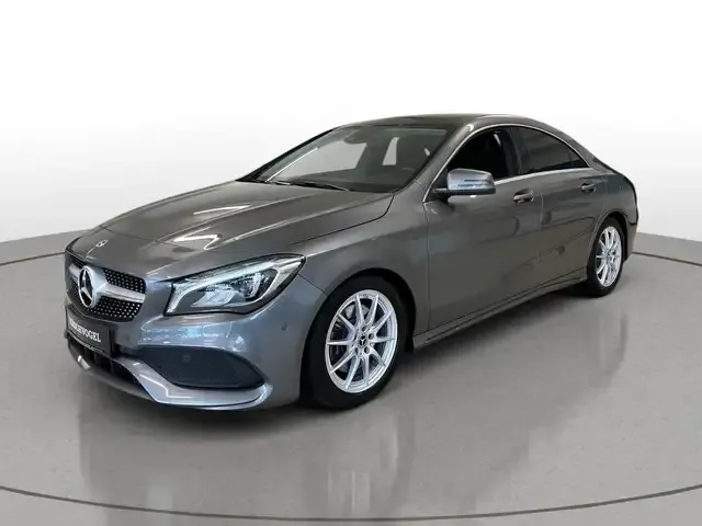 Mercedes-Benz CLA 220