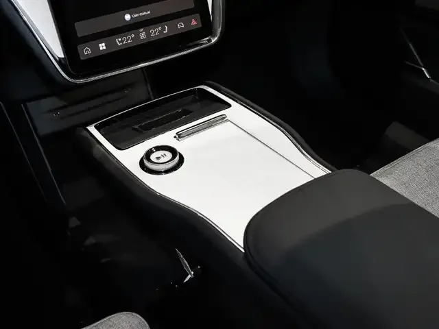 Volvo EX90