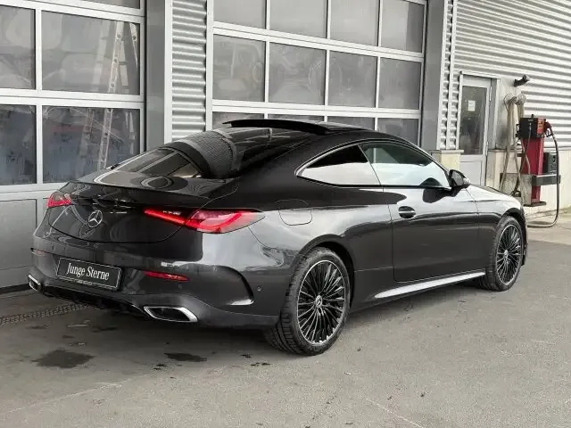 Mercedes-Benz CLE 200