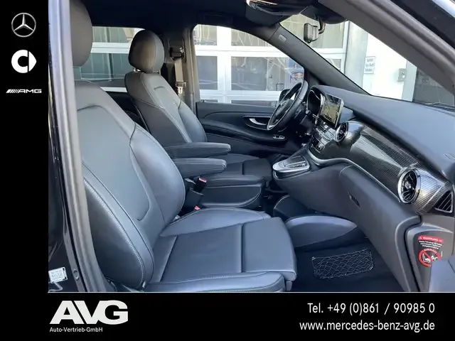 Mercedes-Benz EQV 300