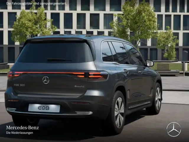 Mercedes-Benz EQB 300