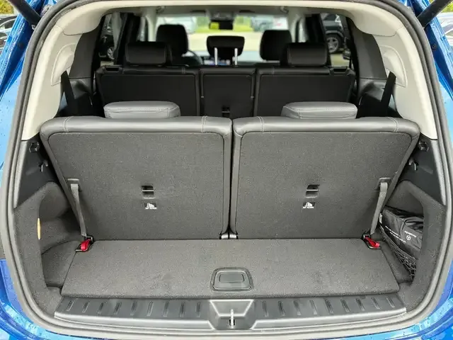 Mercedes-Benz GLB 220