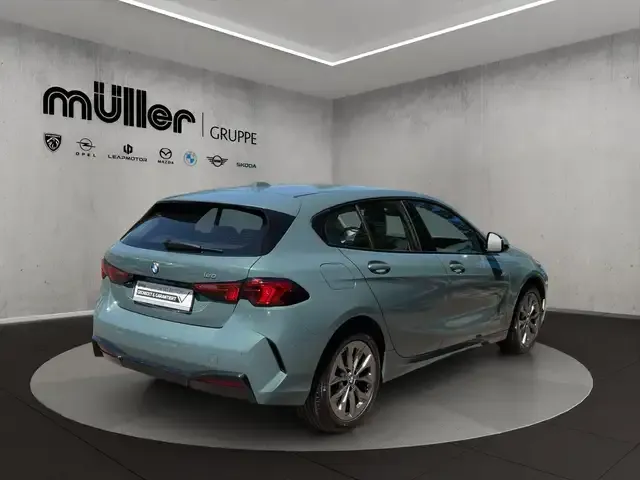 BMW 120