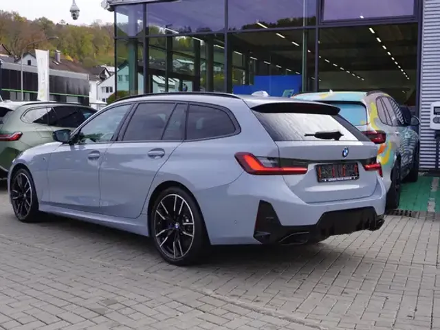 BMW 340