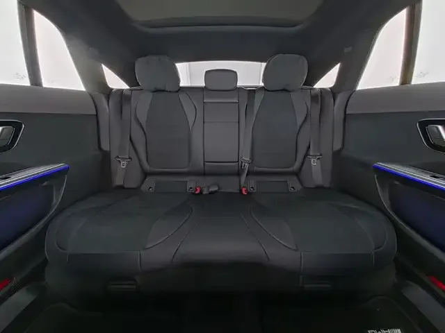 Mercedes-Benz EQE 350