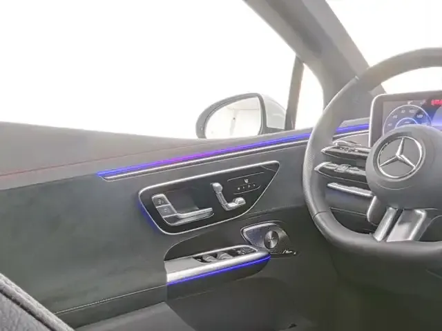 Mercedes-Benz EQE 350