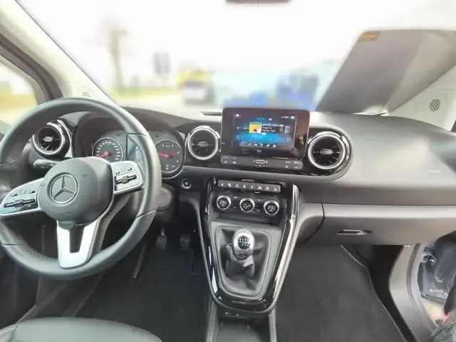 Mercedes-Benz T-Class