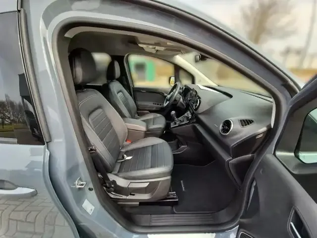 Mercedes-Benz T-Class