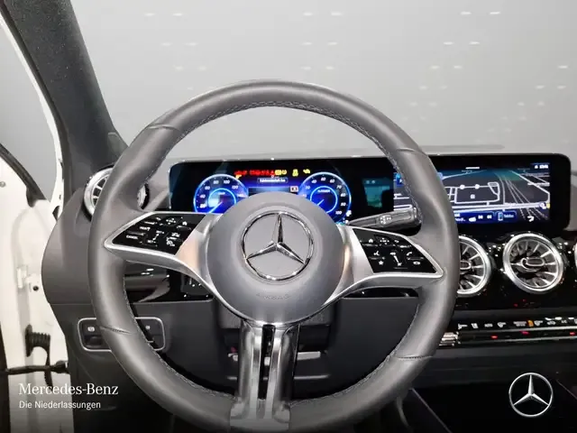 Mercedes-Benz EQA 350