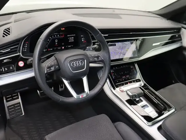 Audi SQ8